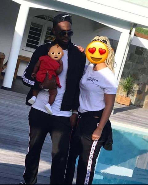 le-prince-dadju-avec-sa-femme-et-ses-enfants-nollymove